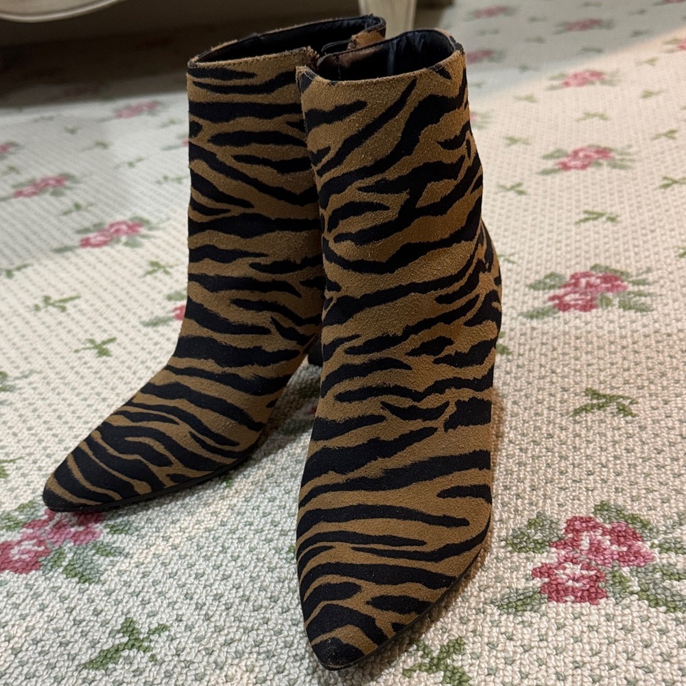 Marc Fisher Tiger-Print Pointed Toe Ankle Boots - Brown/Black